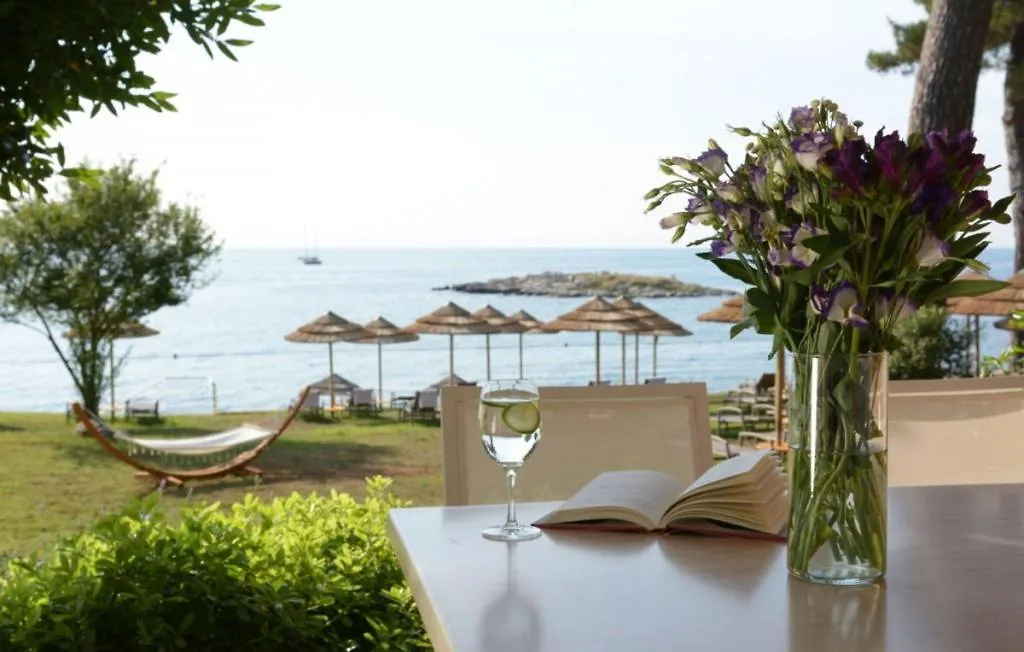 Modern Villa Amoroso With Pool In Porec Nova Vas  Nova Vas (Porec)