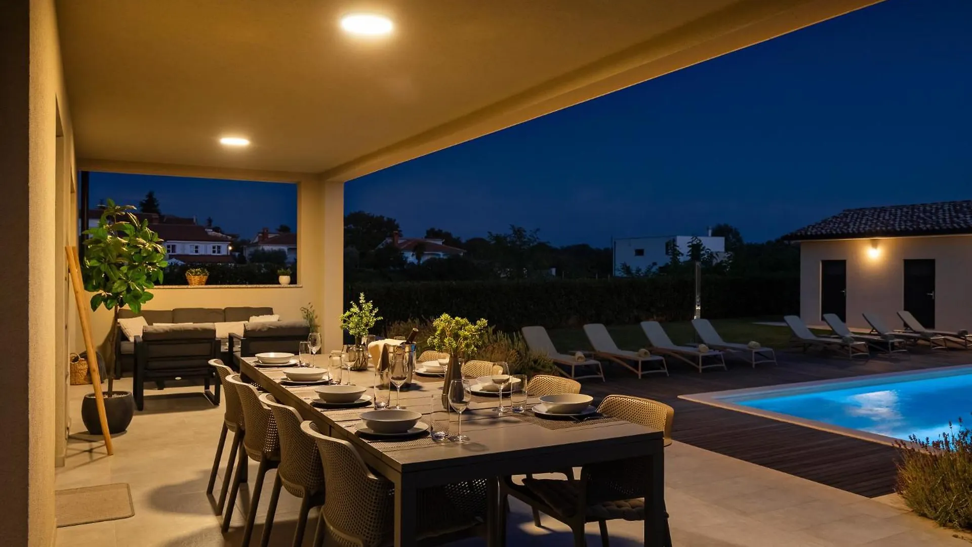 Modern Villa Amoroso With Pool In Porec Nova Vas  Nova Vas (Porec)
