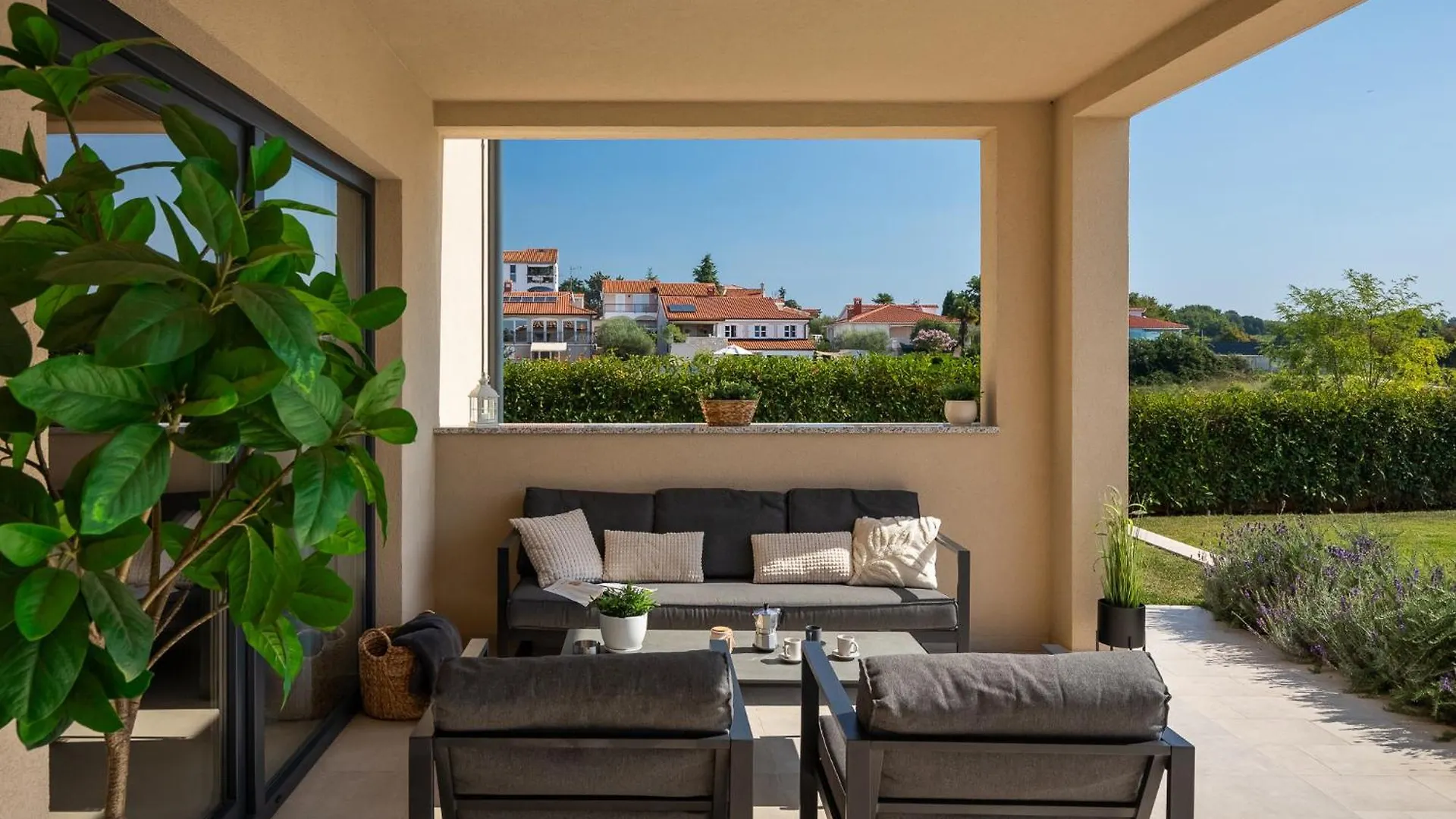 Modern Villa Amoroso With Pool In Porec Nova Vas   Nova Vas (Porec)